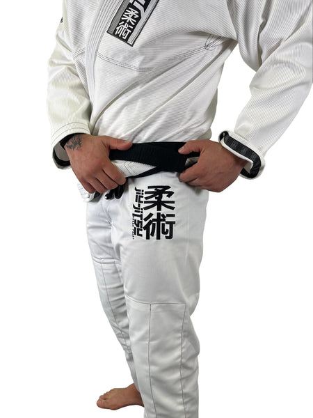 Worios Competition | Limited Edition BJJ Gi White/Navy Blue Kimono Adults